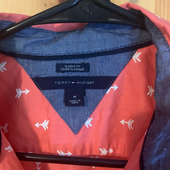 Like new! Tommy Hilfiger Button Down Top - Picture 7 of 13